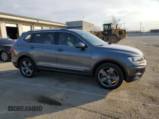 2020 Volkswagen Tiguan SE with VIN 3VV2B7AX0LM022204, listed as a Copart auction lot 50326215 with 60,908 mi miles and Salvage Title. Bid and sale history available at DreamBid. Image 4.