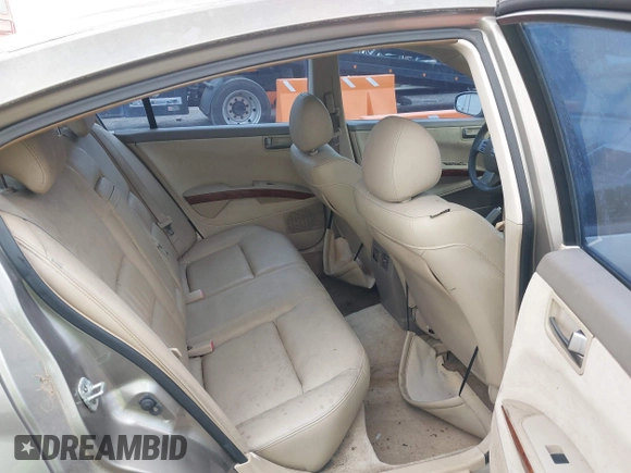 2004 Nissan Maxima SE with VIN 1N4BA41E74C858809, listed as a IAAI auction lot 42436562 with 198,105 mi miles and . Bid and sale history available at DreamBid. Image 8.