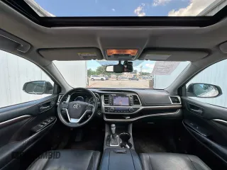 2014 Toyota Highlander Limited with VIN 5TDYKRFH8ES007510, listed as a Copart auction lot 63150215 with 229,244 mi miles and Clean title. Bid and sale history available at DreamBid. Image 9.