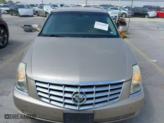 2006 Cadillac DTS w/1SC with VIN 1G6KD57Y76U106178, listed as a IAAI auction lot 41936652 with 226,614 mi miles. Bid and sale history available at carsss.com. Image 6.