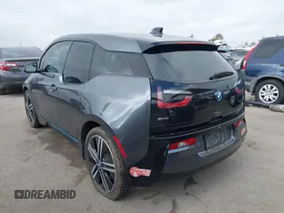 2017 BMW i3 z VIN WBY1Z8C32HV892344, wystawiony jako IAAI lot #42245334 z przebiegiem 48 335 mil mil oraz . Historia ofert i sprzedaży dostępna na DreamBid. Obrazek 3.