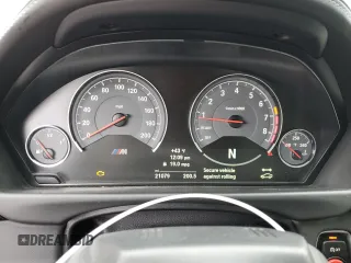 2020 BMW M4 with VIN WBS4Z9C02LEJ63966, listed as a Copart auction lot 43931033 with 21,079 mi miles. Bid and sale history available at carsss.com. Image 9.