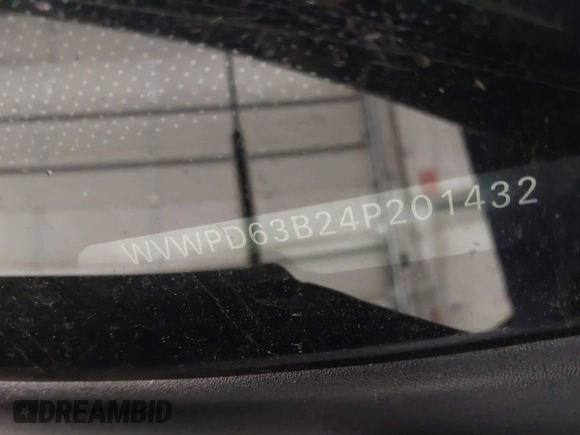 2004 Volkswagen Passat GLS z VIN WVWPD63B24P201432, wystawiony jako IAAI lot #42404871 z przebiegiem 120 630 mil mil oraz . Historia ofert i sprzedaży dostępna na DreamBid. Obrazek 9.