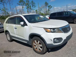 2011 Kia Sorento LX with VIN 5XYKT4A14BG161186, listed as a IAAI auction lot 41788519 with 163,375 mi miles. Bid and sale history available at carsss.com. Image 1.