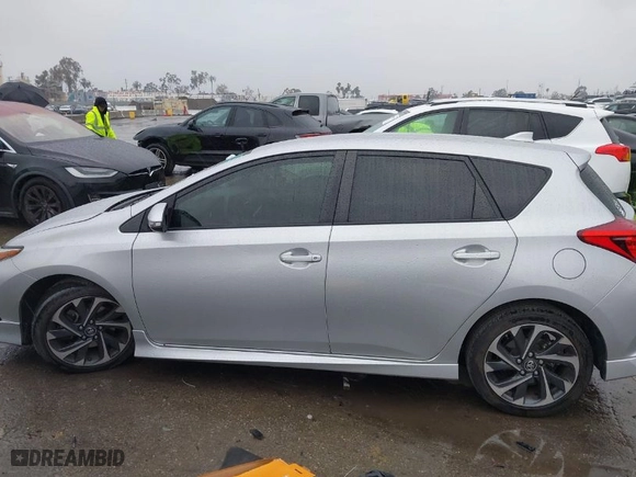 2018 Toyota Corolla iM with VIN JTNKARJE3JJ564334, listed as a IAAI auction lot 41726076 with NaN miles. Bid and sale history available at carsss.com. Image 15.
