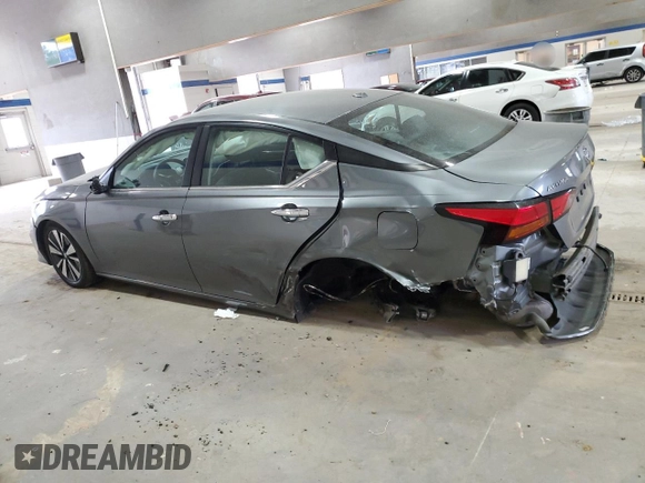 2022 Nissan Altima 2.5 SV with VIN 1N4BL4DV3NN355547, listed as a Copart auction lot 48861425 with 49,197 mi miles and Salvage Title. Bid and sale history available at carsss.com. Image 2.