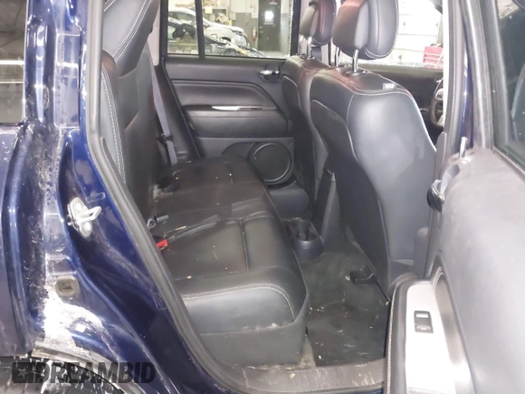 2017 Jeep Compass High Altitude with VIN 1C4NJDEB0HD176846, listed as a IAAI auction lot 41573968 with 94,123 mi miles and . Bid and sale history available at DreamBid. Image 8.