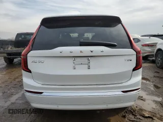 2025 Volvo XC90 with VIN YV4H60PG3S1350513, listed as a Copart auction lot 46712525 with 529 mi miles and Salvage Title. Bid and sale history available at DreamBid. Image 6.