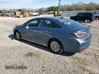2016 Hyundai Sonata Hybrid SE with VIN KMHE24L18GA041827, listed as a Copart auction lot 41800423 with 62,450 mi miles. Bid and sale history available at carsss.com. Image 2.
