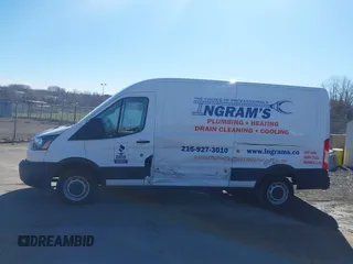 2019 Ford Transit with VIN 1FTYR2CM3KKB23320, listed as a IAAI auction lot 41824025 with 29,221 mi miles. Bid and sale history available at carsss.com. Image 14.