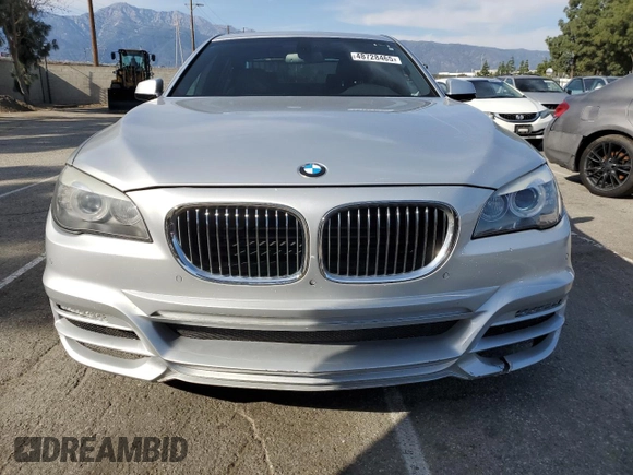 2012 BMW 7 Series 750i z VIN WBAKA8C50CDS99866, wystawiony jako Copart lot #48728465 z przebiegiem 129 547 mil mil oraz Szkoda całkowita • Salvage title. Historia ofert i sprzedaży dostępna na DreamBid. Obrazek 5.