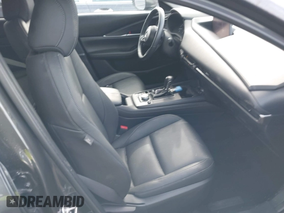 2021 Mazda CX-30 Select with VIN 3MVDMBBL8MM308155, listed as a IAAI auction lot 41814615 with 44,819 mi miles. Bid and sale history available at carsss.com. Image 5.