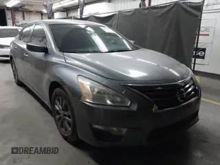 2015 Nissan Altima 2.5 S with VIN 1N4AL3AP1FC485447, listed as a IAAI auction lot 41999058 with 99,164 mi miles. Bid and sale history available at carsss.com. Image 1.