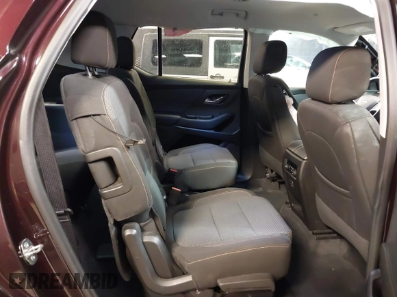 2021 Chevrolet Traverse LT Cloth with VIN 1GNEVGKW0MJ213636, listed as a IAAI auction lot 42084923 with 45,233 mi miles. Bid and sale history available at carsss.com. Image 8.