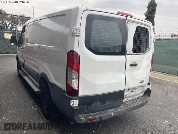 2018 Ford Transit with VIN 1FTYR1ZM6JKA58673, listed as a IAAI auction lot 42263545 with 113,096 mi miles and . Bid and sale history available at DreamBid. Image 10.