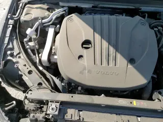 2024 Volvo S60 Plus Black Edition z VIN 7JRL12TH1RG307089, wystawiony jako Copart lot #61019125 z przebiegiem 24 675 mil mil oraz Szkoda całkowita • Salvage title. Historia ofert i sprzedaży dostępna na DreamBid. Obrazek 16.