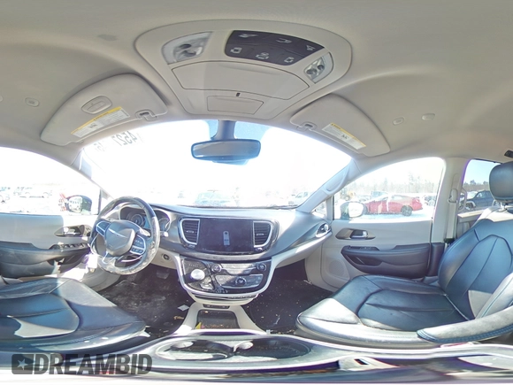 2021 Chrysler Pacifica Touring L with VIN 2C4RC1BG1MR552939, listed as a Copart auction lot 45279645 with 67,229 mi miles and Salvage Title. Bid and sale history available at DreamBid. Image 14.