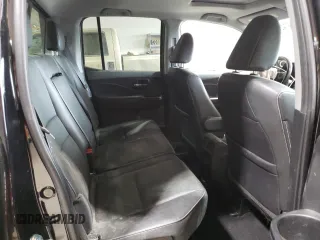 2022 Honda Ridgeline RTL z VIN 5FPYK3F54NB004098, wystawiony jako Copart lot #47459195 z przebiegiem 97 068 mil mil oraz Szkoda całkowita • Salvage title. Historia ofert i sprzedaży dostępna na DreamBid. Obrazek 10.