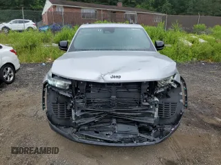 2024 Jeep Grand Cherokee Altitude with VIN 1C4RJHAG2RC108680, listed as a Copart auction lot 62845525 with 31,633 mi miles and Clean title. Bid and sale history available at DreamBid. Image 5.