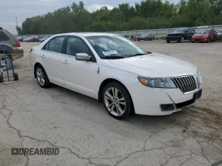 2012 Lincoln MKZ z VIN 3LNHL2GC8CR822292, wystawiony jako Copart lot #53445765 z przebiegiem Nie podano mil oraz Nie do naprawy • Non repairable. Historia ofert i sprzedaży dostępna na DreamBid. Obrazek 4.