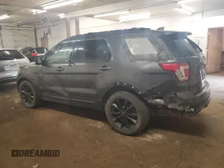 2017 Ford Explorer XLT z VIN 1FM5K8D88HGB26121, wystawiony jako Copart lot #57841305 z przebiegiem 114 157 mil mil oraz Czysty tytuł • Clean title. Historia ofert i sprzedaży dostępna na DreamBid. Obrazek 2.