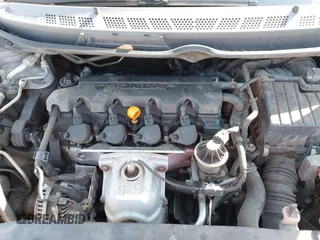 2006 Honda Civic LX z VIN 1HGFA16556L111894, wystawiony jako IAAI lot #41443692 z przebiegiem 280 229 mil mil oraz . Historia ofert i sprzedaży dostępna na DreamBid. Obrazek 10.
