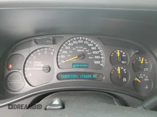 2003 Chevrolet Tahoe LS with VIN 1GNEK13Z33J284018, listed as a Copart auction lot 52396105 with 176,295 mi miles and Salvage Title. Bid and sale history available at carsss.com. Image 9.