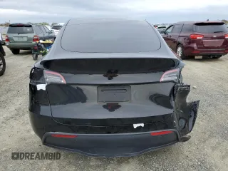 2021 Tesla Model Y Long Range with VIN 5YJYGDEE0MF183109, listed as a Copart auction lot 49760675 with 37,831 mi miles and Salvage Title. Bid and sale history available at DreamBid. Image 6.