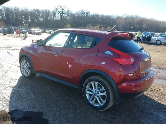 2014 Nissan Juke SL with VIN JN8AF5MV2ET483488, listed as a IAAI auction lot 41662254 with 117,398 mi miles. Bid and sale history available at carsss.com. Image 3.