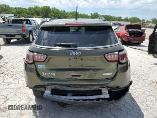 2018 Jeep Compass Latitude с VIN 3C4NJDBB8JT176145, выставлен на аукционе Copart как лот 58164155 с пробегом 114 797 миль миль и Списание • Salvage title. История ставок и продаж доступна на DreamBid. Изображение 6.
