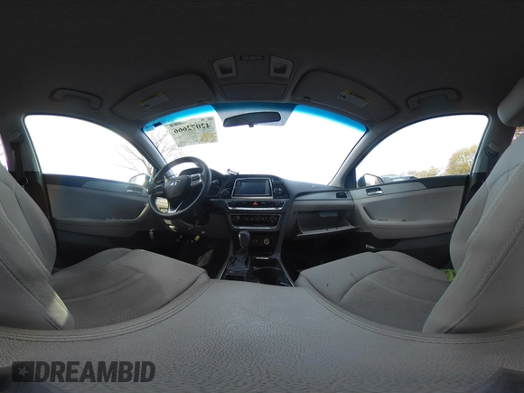 2018 Hyundai Sonata SE with VIN 5NPE24AF0JH635282, listed as a IAAI auction lot 42072666 with 70,943 mi miles and . Bid and sale history available at carsss.com. Image 19.