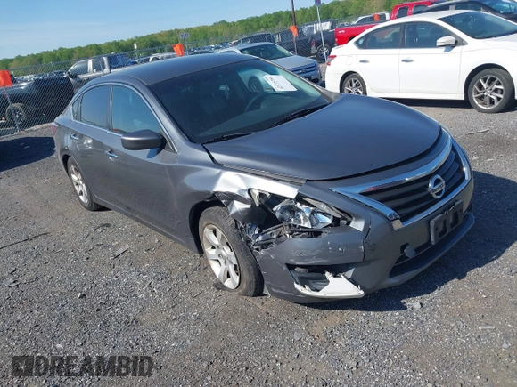 2015 Nissan Altima 2.5 S with VIN 1N4AL3AP8FC270356, listed as a IAAI auction lot 42135280 with 135,373 mi miles. Bid and sale history available at carsss.com. Image 1.