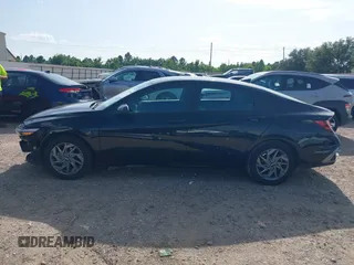 2024 Hyundai Elantra SEL with VIN KMHLM4DG3RU636204, listed as a IAAI auction lot 42755183 with 41,517 mi miles and . Bid and sale history available at DreamBid. Image 15.