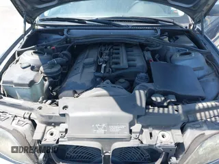 2003 BMW 3 Series 325i with VIN WBAEN33403PC12691, listed as a IAAI auction lot 42100376 with 168,357 mi miles and . Bid and sale history available at DreamBid. Image 10.
