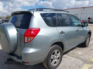 2008 Toyota RAV4 with VIN JTMZK33V686014973, listed as a IAAI auction lot 41684595 with 174,562 mi miles. Bid and sale history available at carsss.com. Image 4.
