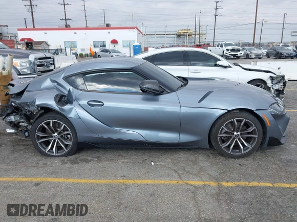 2021 Toyota Supra 2.0 with VIN WZ1DB2C07MW039661, listed as a IAAI auction lot 41331765 with Not provided miles and . Bid and sale history available at DreamBid. Image 14.