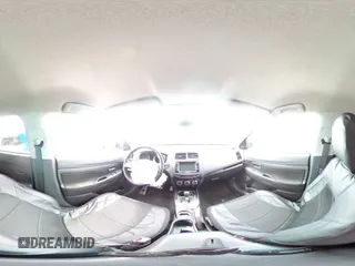 2017 Mitsubishi Outlander ES z VIN JA4AP3AU8HZ049807, wystawiony jako Copart lot #52507835 z przebiegiem 111 480 mil mil oraz Szkoda całkowita • Salvage title. Historia ofert i sprzedaży dostępna na DreamBid. Obrazek 13.
