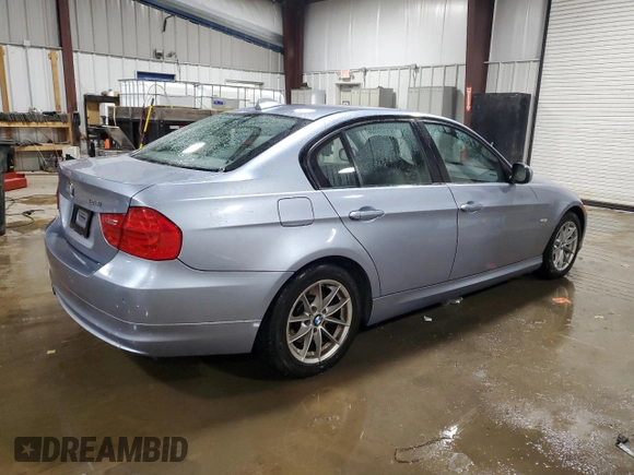 2010 BMW 3 Series 328i xDrive with VIN WBAPK5C54AA647135, listed as a Copart auction lot 45022455 with 87,685 mi miles and Salvage title. Bid and sale history available at DreamBid. Image 3.