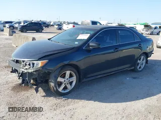 2013 Toyota Camry L with VIN 4T1BF1FK7DU217366, listed as a IAAI auction lot 41956809 with 1 mi miles. Bid and sale history available at carsss.com. Image 2.