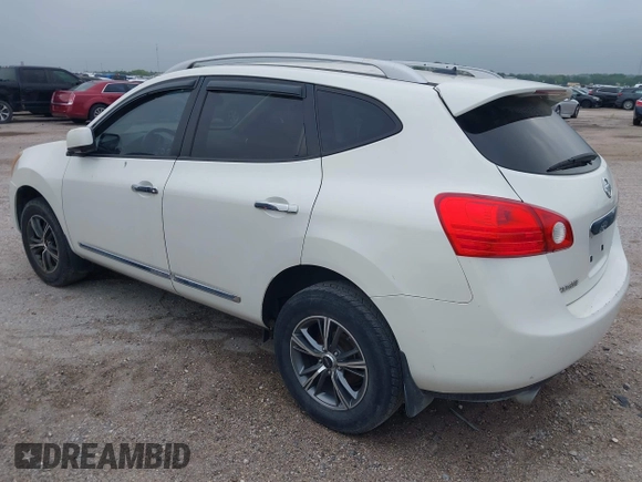 2012 Nissan Rogue S with VIN JN8AS5MT1CW256718, listed as a IAAI auction lot 42068314 with 146,067 mi miles. Bid and sale history available at carsss.com. Image 3.