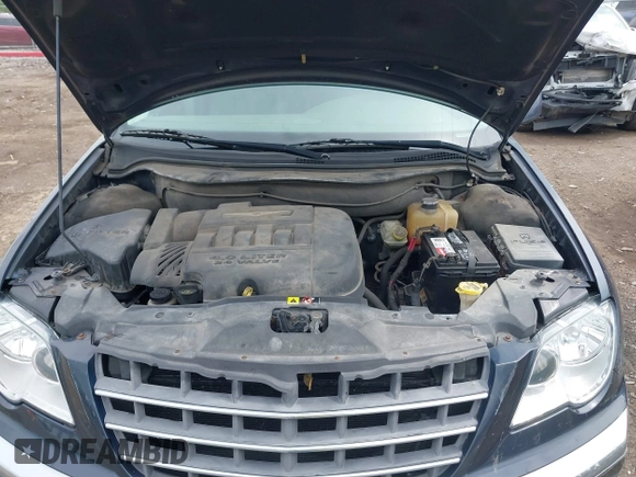 2007 Chrysler Pacifica Touring with VIN 2A8GM68X07R142302, listed as a IAAI auction lot 42140680 with 134,049 mi miles and . Bid and sale history available at DreamBid. Image 10.