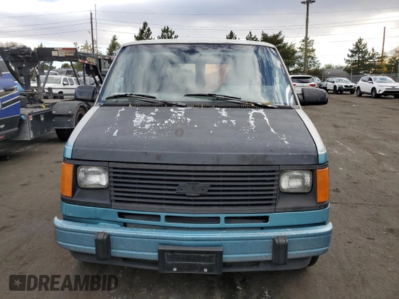 1993 Chevrolet Astro with VIN 1GNEL19W1PB171176, listed as a Copart auction lot 78195764 with 201,913 mi miles and Salvage Title. Bid and sale history available at carsss.com. Image 5.