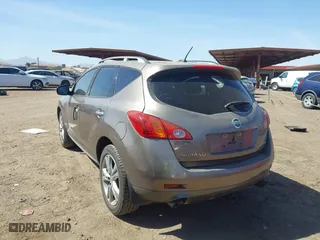 2009 Nissan Murano SL with VIN JN8AZ18W99W153743, listed as a IAAI auction lot 41674424 with 195,750 mi miles. Bid and sale history available at carsss.com. Image 3.
