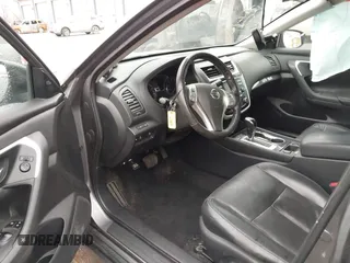 2018 Nissan Altima SR with VIN 1N4AL3AP1JC244271, listed as a IAAI auction lot 41828261 with 134,258 mi miles and . Bid and sale history available at carsss.com. Image 5.