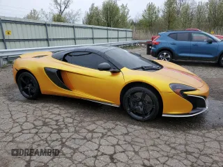 2015 McLaren 650S z VIN SBM11FAA0FW004199, wystawiony jako Copart lot #51758804 z przebiegiem 65 073 mil mil oraz Szkody całkowita. Historia ofert i sprzedaży dostępna na DreamBid. Obrazek 4.