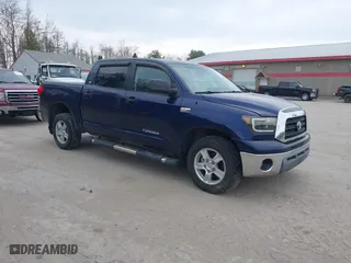 2008 Toyota Tundra 4WD Truck with VIN 5TBDV54188S502436, listed as a IAAI auction lot 42127561 with 172,976 mi miles. Bid and sale history available at carsss.com. Image 1.