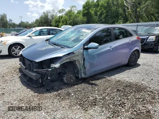 2017 Hyundai Elantra z VIN KMHD35LH9HU363226, wystawiony jako Copart lot #59772755 z przebiegiem 89 968 mil mil oraz Szkoda całkowita • Salvage title. Historia ofert i sprzedaży dostępna na DreamBid. Obrazek 1.