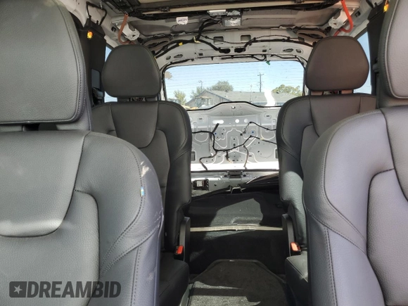 2024 Volvo XC90 Plus with VIN YV4H60LE0R1176317, listed as a Copart auction lot 68384344 with 5,788 mi miles and Salvage Title. Bid and sale history available at DreamBid. Image 10.