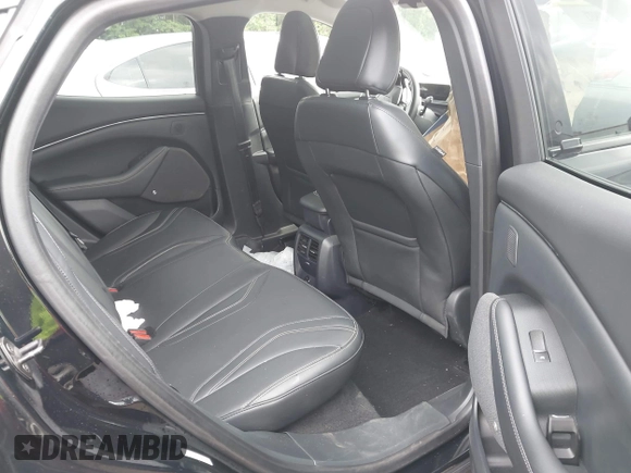 2021 Ford Mustang Mach-E Premium с VIN 3FMTK3SU7MMA58565, выставлен на аукционе IAAI как лот 42236883 с пробегом 81 463 миль миль и . История ставок и продаж доступна на DreamBid. Изображение 8.
