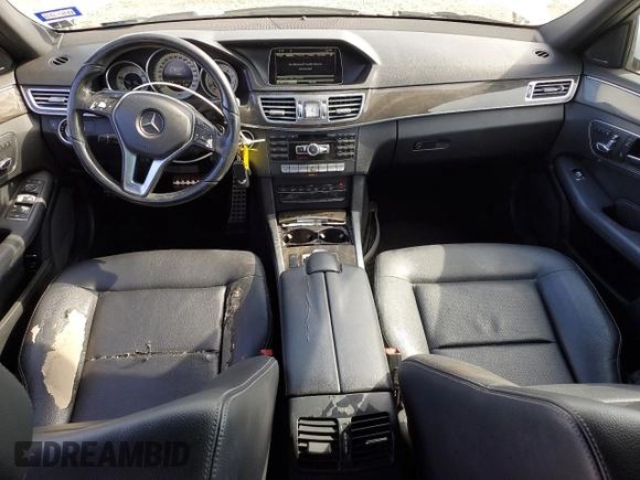 2014 Mercedes-Benz E 350 Sport z VIN WDDHF5KB5EB069085, wystawiony jako Copart lot #53178935 z przebiegiem 133 296 mil mil oraz Szkoda całkowita • Salvage title. Historia ofert i sprzedaży dostępna na DreamBid. Obrazek 8.